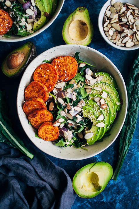 chipotle sweet potato bowl well and full