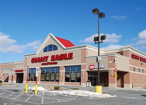 fly   wings  savings  giant eagle grocerycom