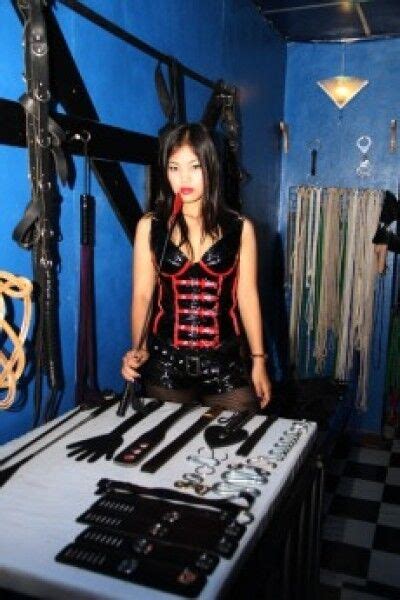 asia porn photo thai mistress dungeon