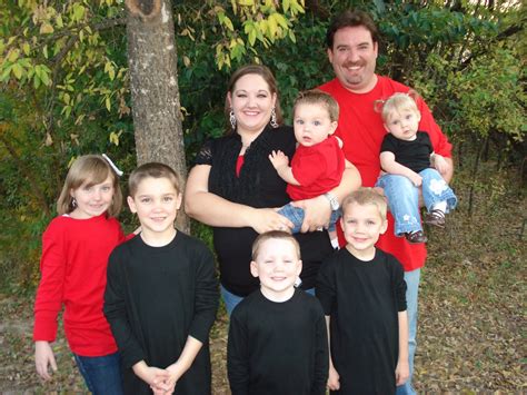 black red family outfits family picture poses black  red