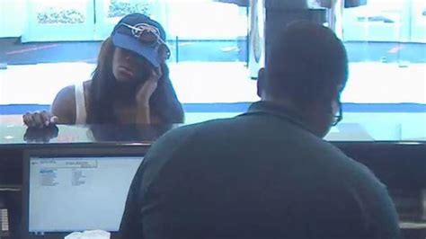 woman robs west palm beach bank while talking on phone