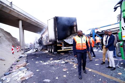drivers   fear  day highway  hell  trucks run  gauntlet