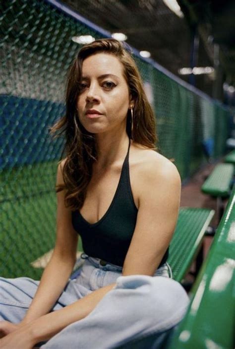 Celebrities Aubrey Plaza 1 Because She Is Gorgeous And Drums To Her
