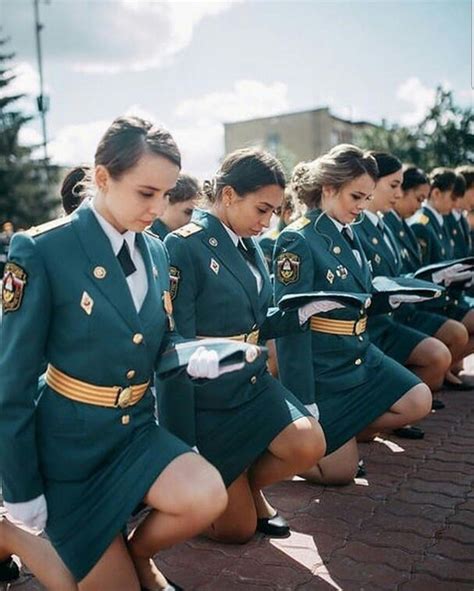 Hakan Falez Adlı Kullanıcının Women In Uniform Panosundaki Pin