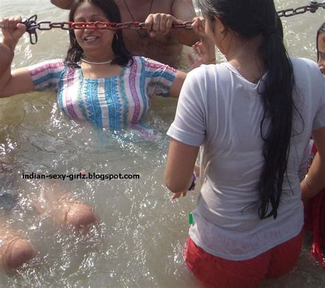Girl Bathing In Ganga Nipple Visble Pics Indian Sexy Girls