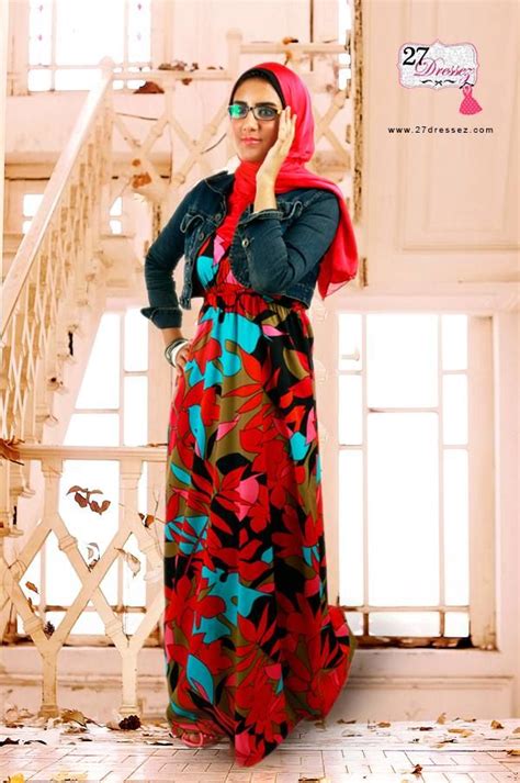 how to have a casual maxi look with hijab maxi dress floral maxi