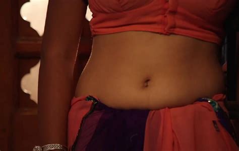 indian big boobs aunties huge cleavage show in bra blouse
