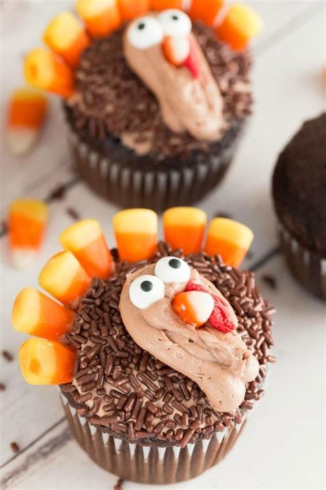 here is an easy turkey cupcakes recipe for thanksgiving this fun
