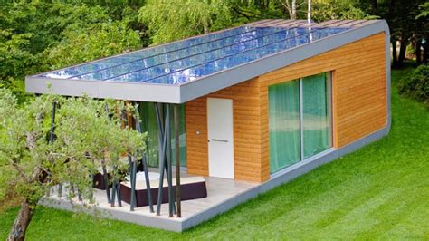 gorgeous green  modular housing unit designed  architettura danie tiny house design