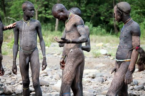 ethnic men naked african tribes