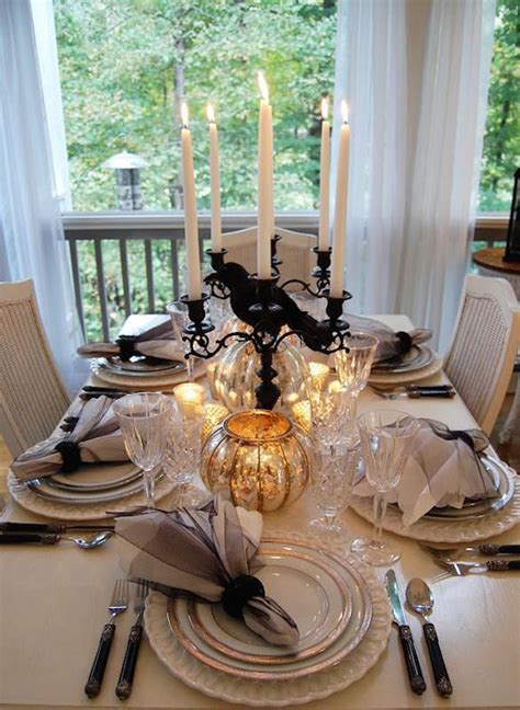 20 Halloween Inspired Table Settings To Wow Your Dinner