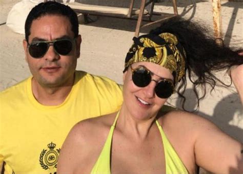 فيديو على الشاطئ سهرة رومانسية لـ غادة عبد الرازق وزوجها خبر في