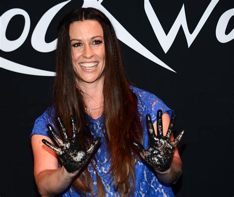 alanis morissette s new song has a political message of course — video