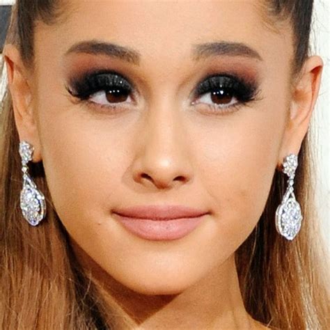 Ariana Grande Makeup Black Eyeshadow Brown Eyeshadow