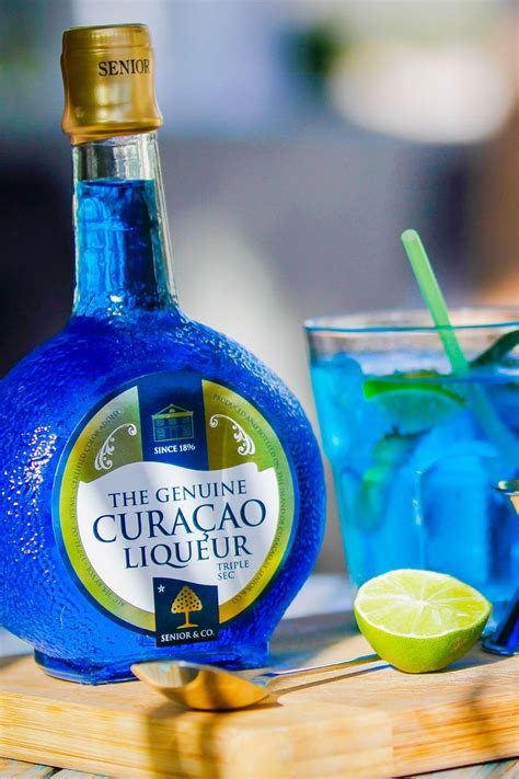 didyouknow   original blue curacao liqueur     curacao   blue