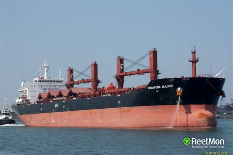 vessel singapore bulker bulk carrier imo  mmsi