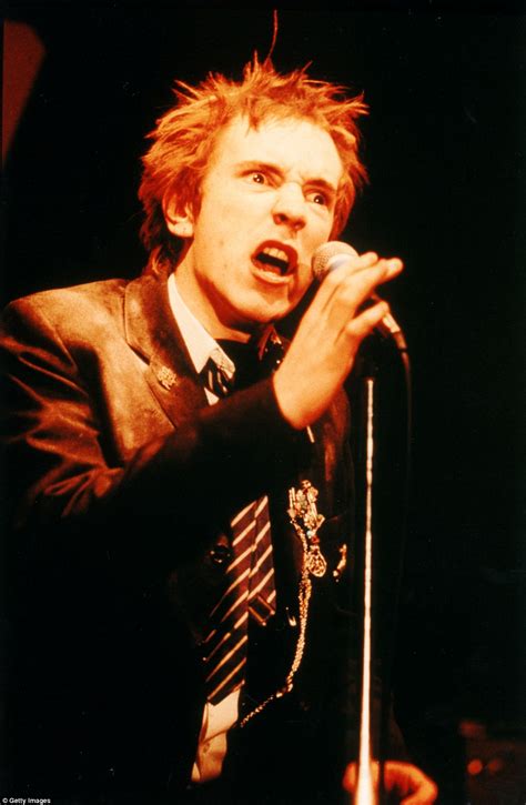 sex pistol johnny rotten s former chelsea home is up for