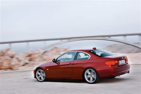 bmw  coupe news reviews msrp ratings  amazing images