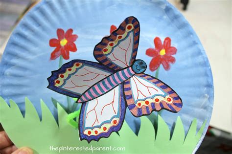 fluttering butterfly paper plate craft  pinterested parent