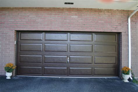 raynor showcase ranch panel brown dutchess overhead doors poughkeepsie ny raynor garage doors