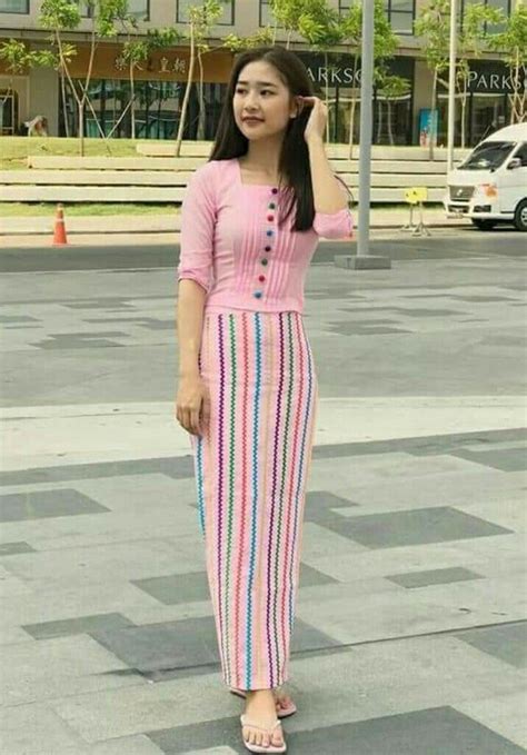 Pin By La Pyae On Myanmar Dress Myanmar Dress Design