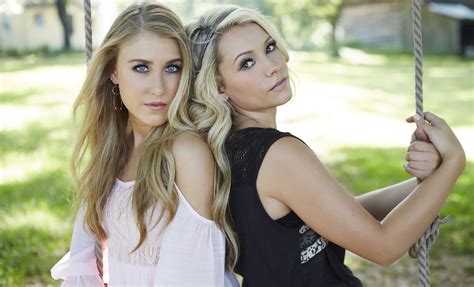 Wallpaper Maddie And Tae Top Music Artist And Bands Singer