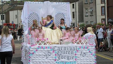 Whitehaven Carnival Queen Jorgie Bell On Her Float Carnival Floats