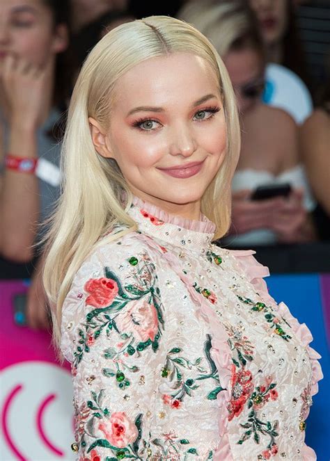 Here’s Why Dove Cameron Shaved Her Face Before The Mmvas Hollywood