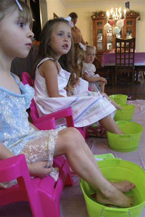 kids spa party spa birthday parties pamper party girls birthday