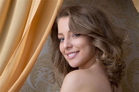 wallpaper nikia a sexy girl adult model russian sweet