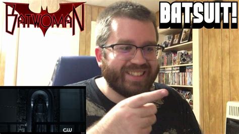 batwoman first look trailer scene clip reaction youtube