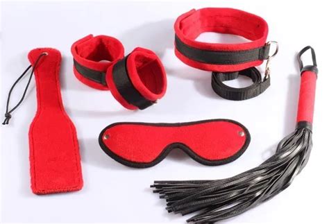 Time Limited Promotion Fetish Sex Toys Dildo 5 Sets Mask Whip Collar