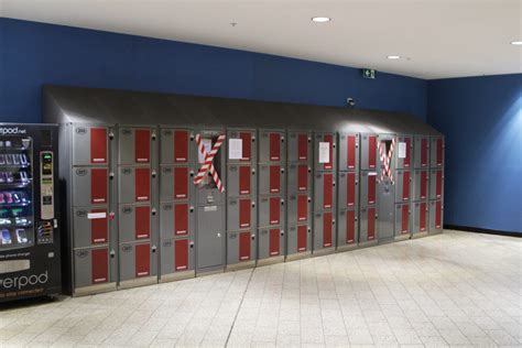 privately operated lockers  melbourne central   service due  terrorism fears wongms