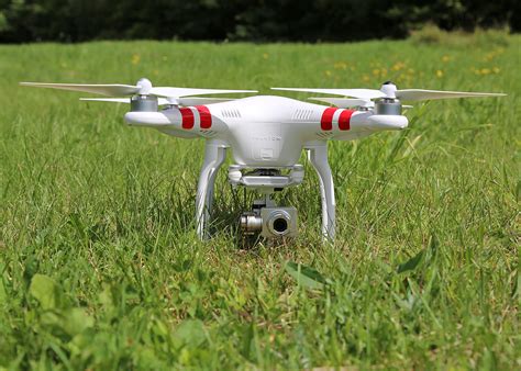 high flyer dji phantom  vision drone review digital photography review