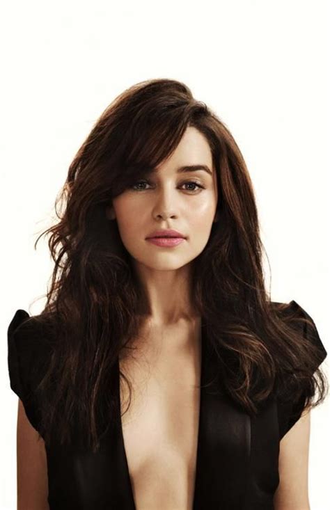 emilia clarke if you have hbo like sexy people love sex and are intrigued by medieval times