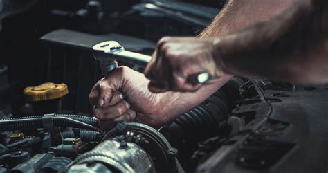 tips  tackling   major diy automotive repair  art