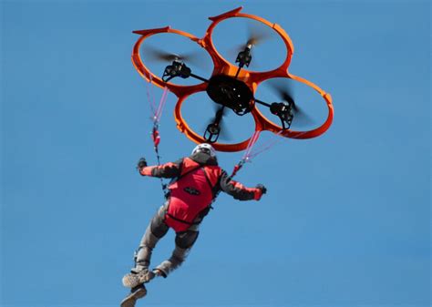 wild west  drones regulators struggle      technology   lounge