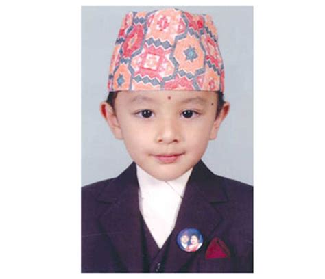 Le Prince Hridayendra Futur Roi Du Népal