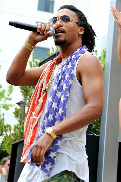 lupe fiasco retiring from music after being accused of anti semitism hollywood life