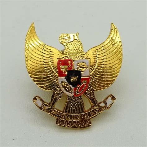 bros baju lambang garuda pancasila sepuh emas