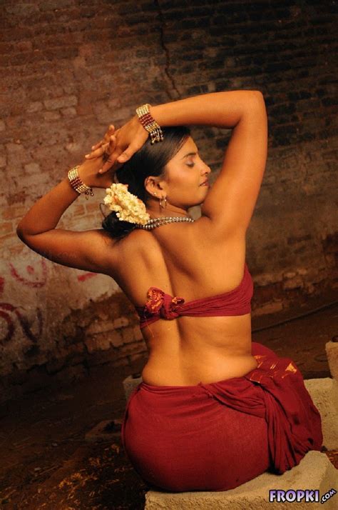 actress images 2014 bollywood actress backless photo
