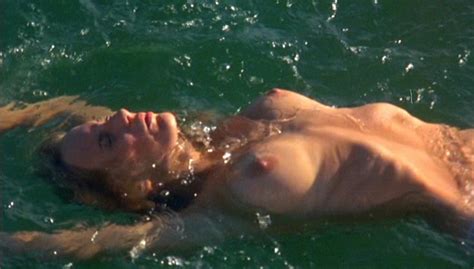 naked leslie scarborough in demon of paradise