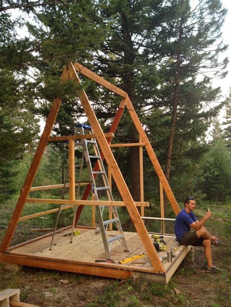 making   tiny  frame part     frame cabin log cabin rustic cabin kits