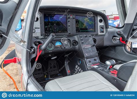 cockpit  cirrus srt vh epg high performance light aircraft editorial image image