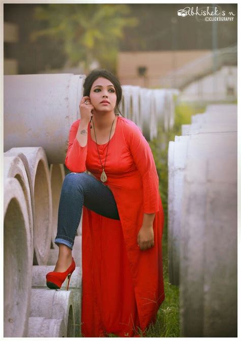 Pin By Urmila Sajane On Kannada Serial Actors Girl Beauty Photography