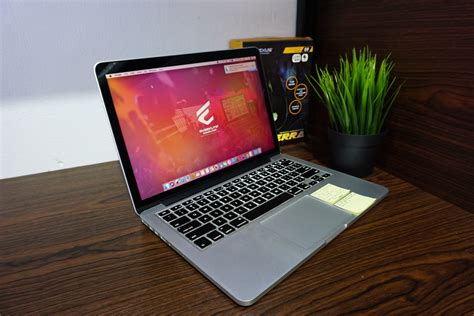 laptop macbook pro  retina mf early  eksekutif computer