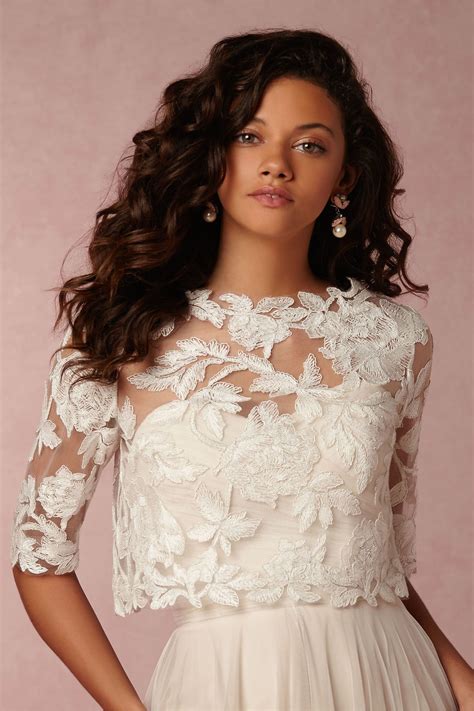 These 21 Ridiculously Stunning Long Sleeved Wedding Dresses Will Turn