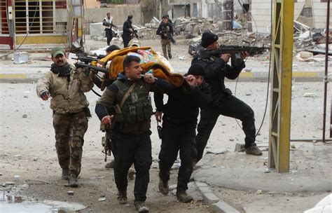 In Shattered Ramadi A Weakened Isis Fights On Behind Human Shields