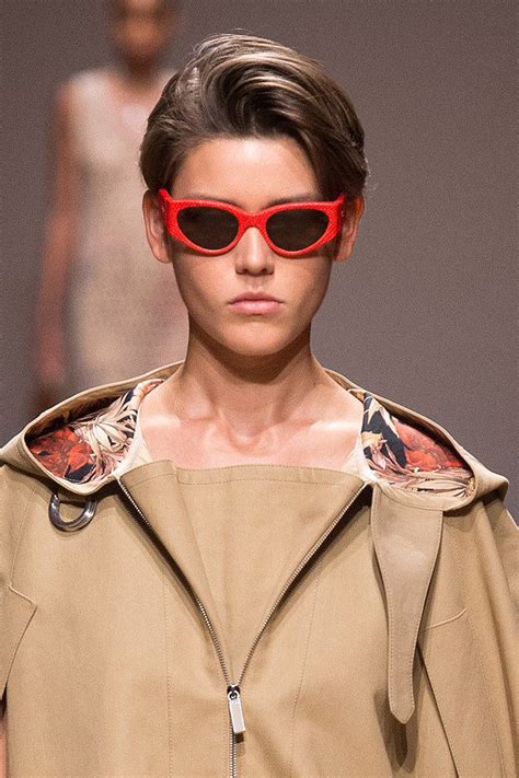 sunglasses trends for spring summer 2019 8 new fashion sunglasses