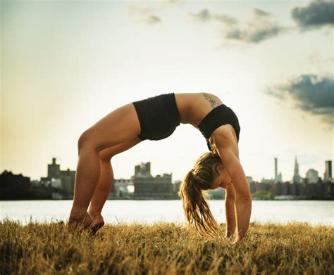 The 4 Most Dangerous Yoga Poses Seriously Huffpost